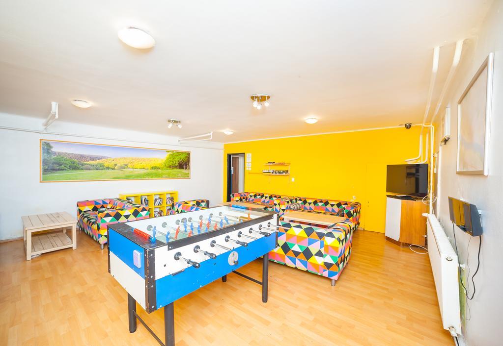 Patio Hostel براتسيلافا المظهر الخارجي الصورة