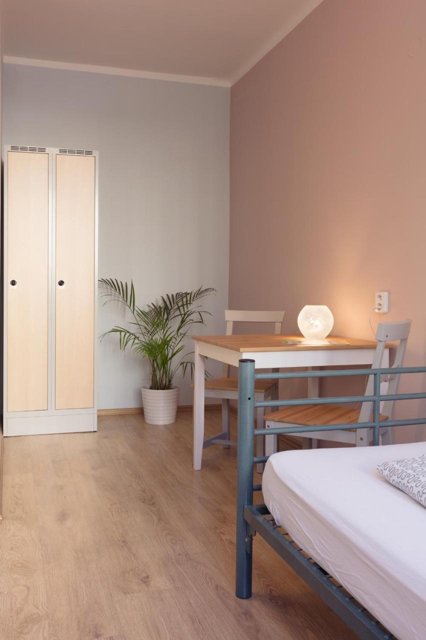 Patio Hostel براتسيلافا المظهر الخارجي الصورة