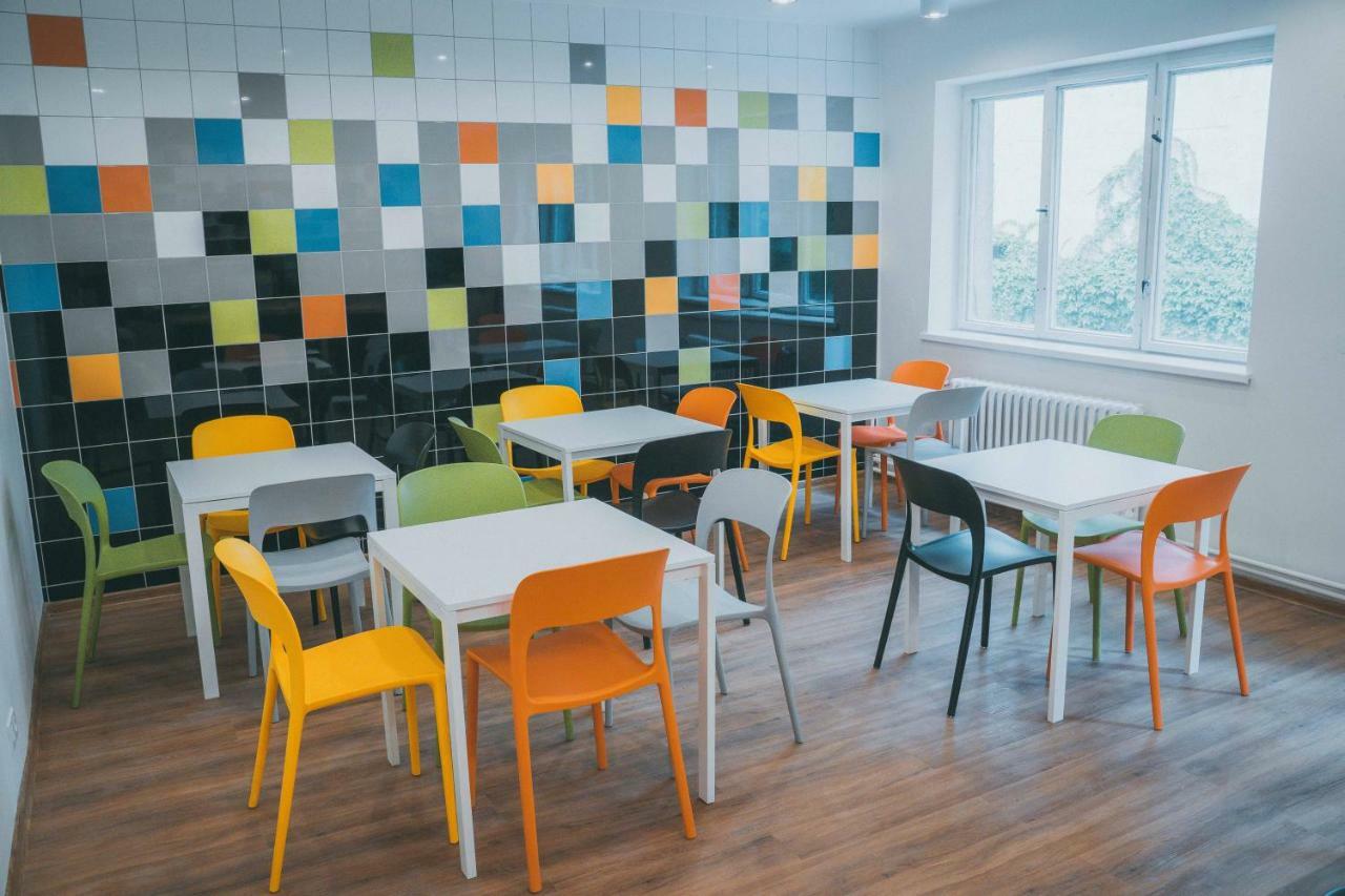 Patio Hostel براتسيلافا المظهر الخارجي الصورة